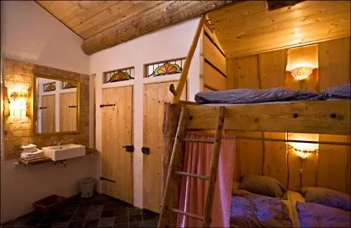 Berglodge Ascharina ザンクト・アンテーニーン